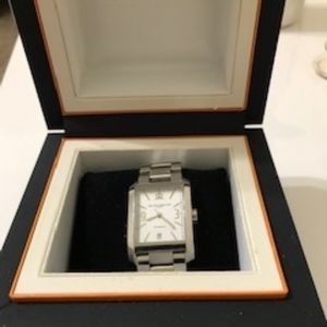 Woman Baume and Mercier Hampton watch  8813